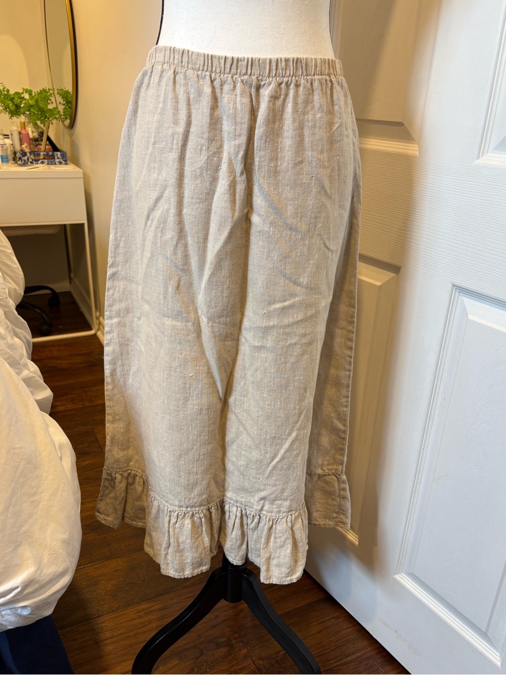 Match Point 100% Linen Ruffle Hem Midi Skirt Beige Size M USA